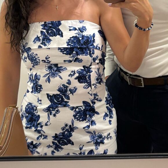 Floral Blue and White Midi Dress - Picture 6 of 6